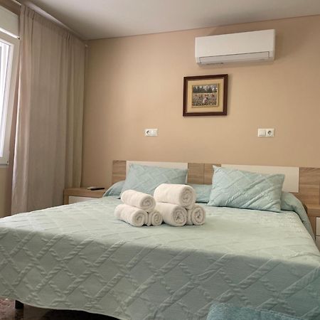 Apartamentos Pelicano ベニドルム エクステリア 写真
