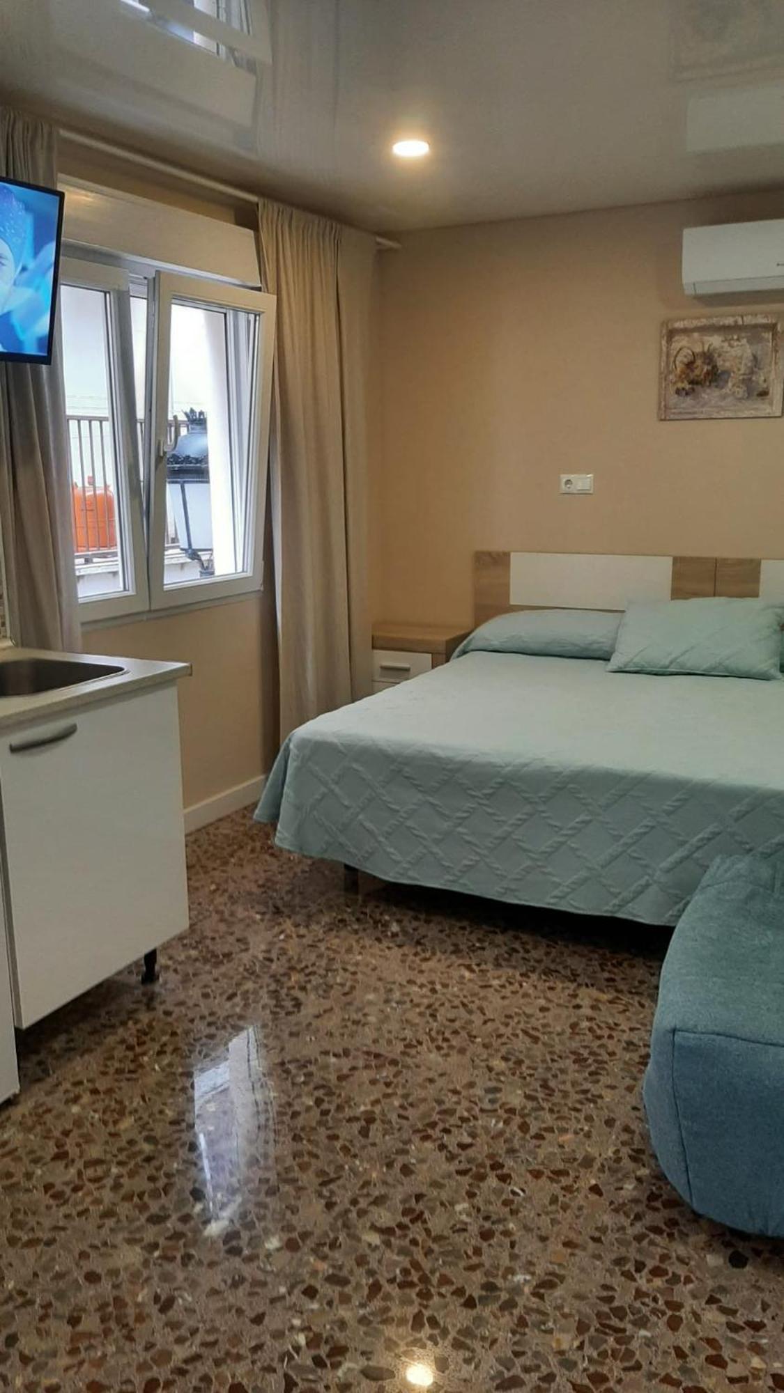 Apartamentos Pelicano ベニドルム エクステリア 写真