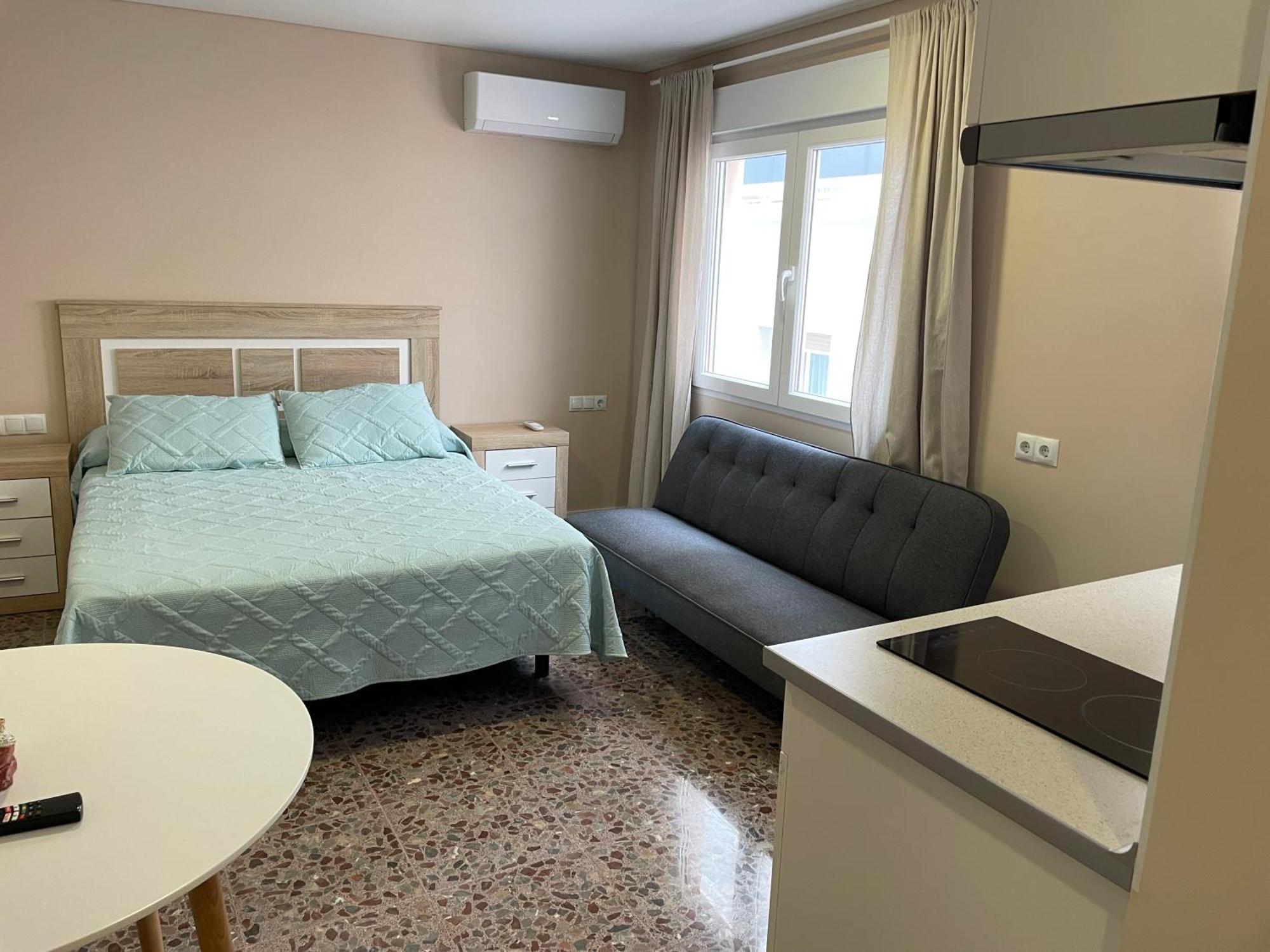 Apartamentos Pelicano ベニドルム エクステリア 写真