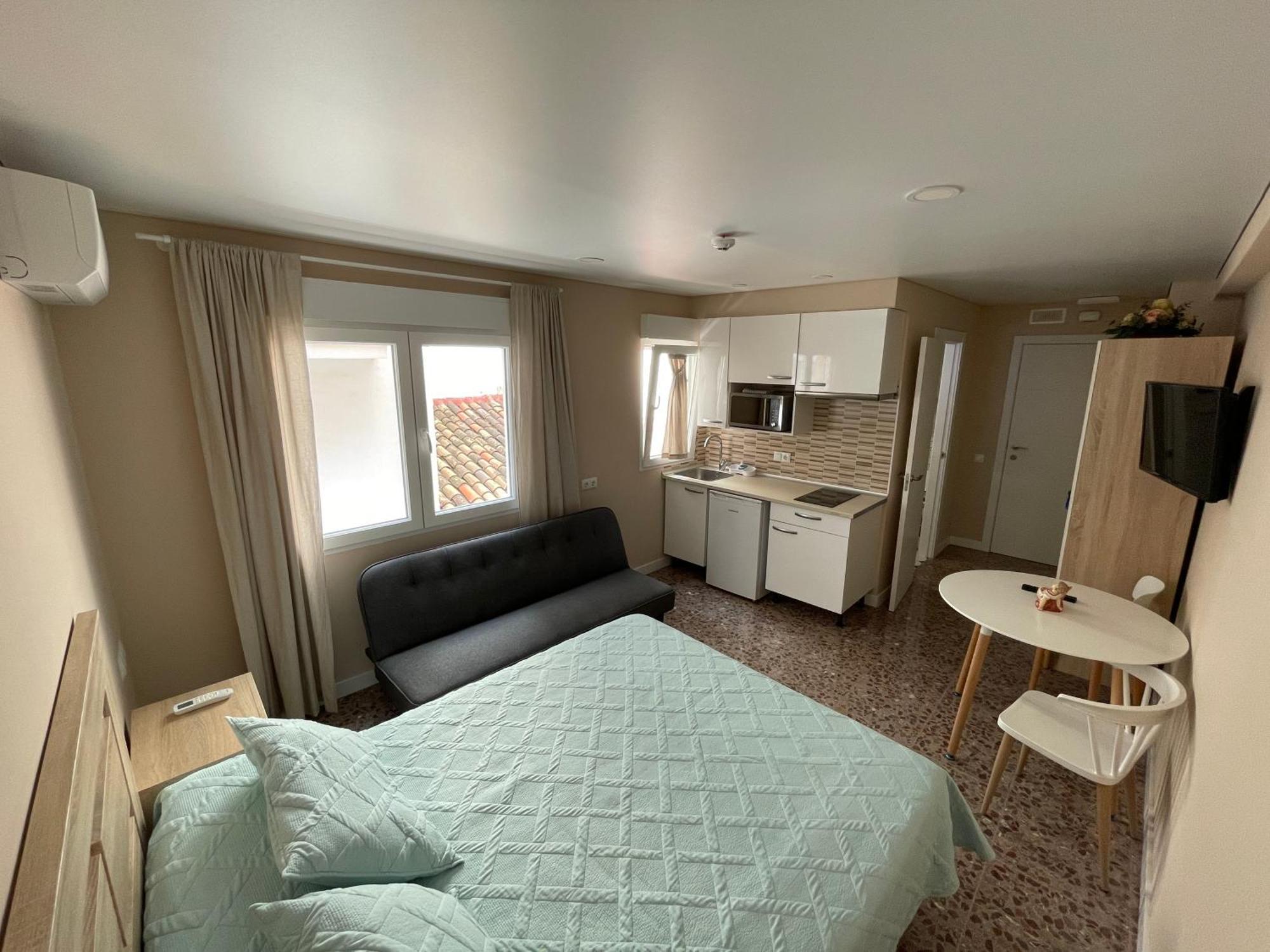 Apartamentos Pelicano ベニドルム エクステリア 写真